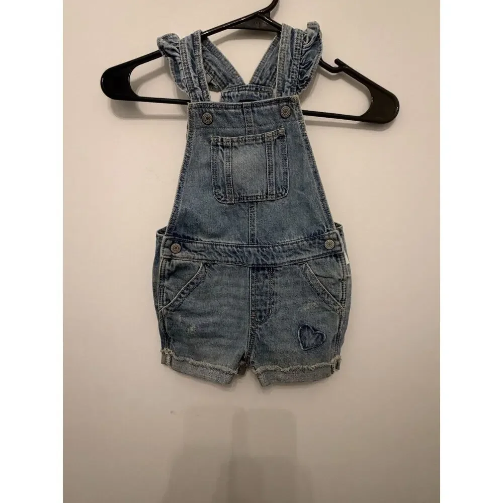 Gap Kids Denim Overall Shorts Toddler Girls Size 3 Years With Heart Detail